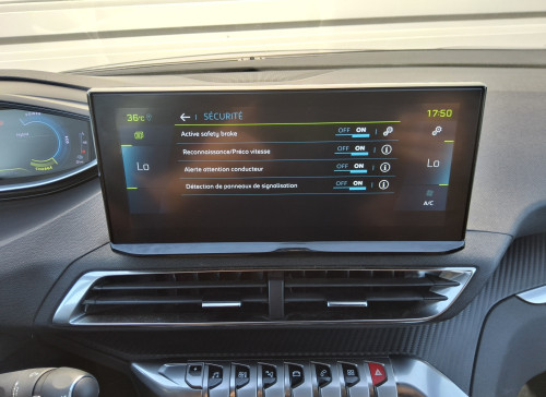 Peugeot 3008 Hybrid 180 e-EAT8 Allure Pack