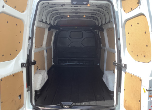 Ford TRANSIT CUSTOM FOURGON 300 L2H2 2.0 ECOBLUE 130 TREND BUSINESS
