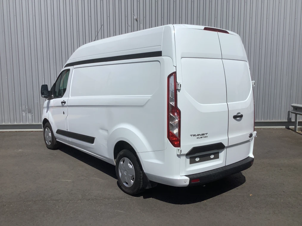 Ford TRANSIT CUSTOM FOURGON 300 L2H2 2.0 ECOBLUE 130 TREND BUSINESS