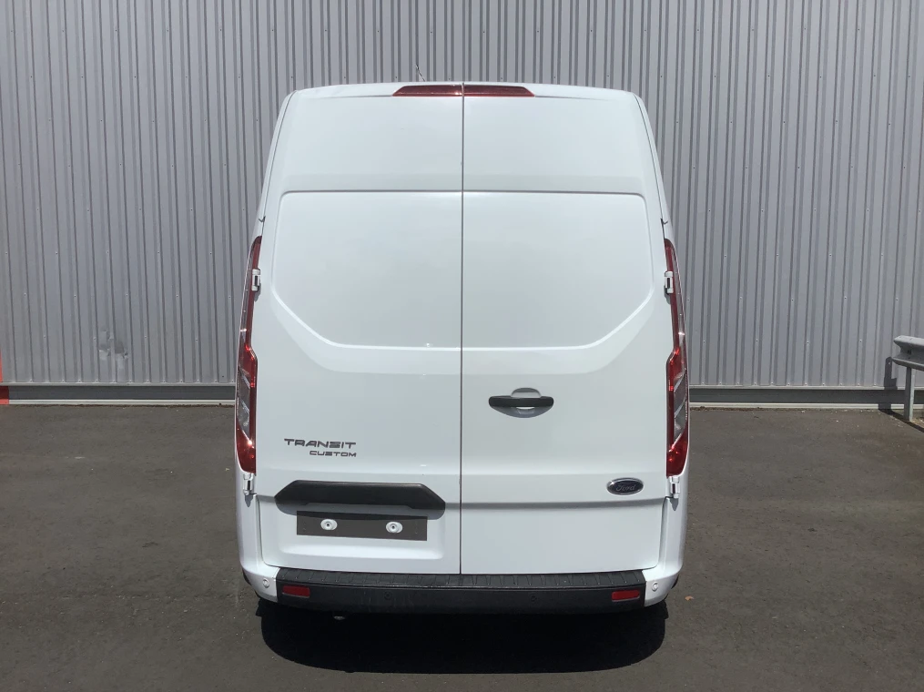 Ford TRANSIT CUSTOM FOURGON 300 L2H2 2.0 ECOBLUE 130 TREND BUSINESS