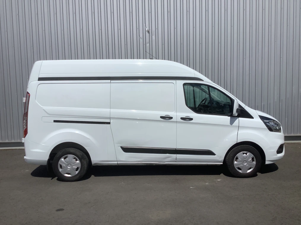 Ford TRANSIT CUSTOM FOURGON 300 L2H2 2.0 ECOBLUE 130 TREND BUSINESS