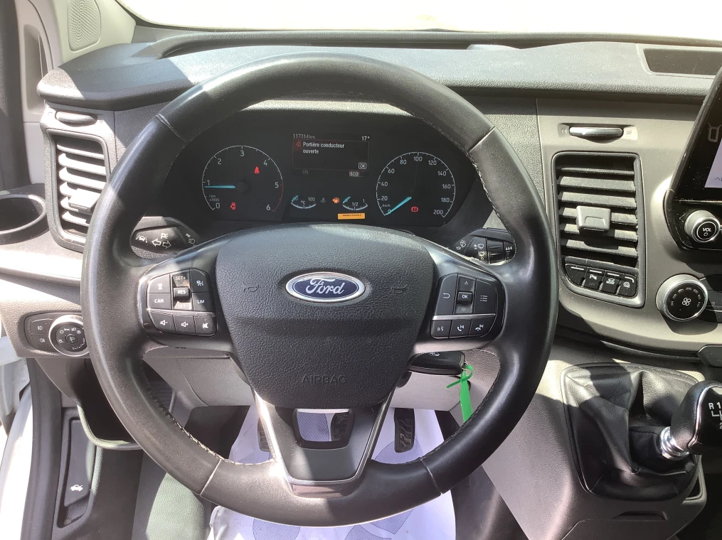 Ford TRANSIT CUSTOM FOURGON 300 L2H2 2.0 ECOBLUE 130 TREND BUSINESS