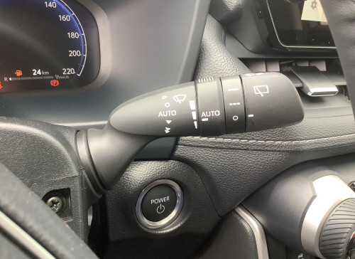 Toyota RAV4 HYBRIDE MY23 218 ch 2WD Dynamic