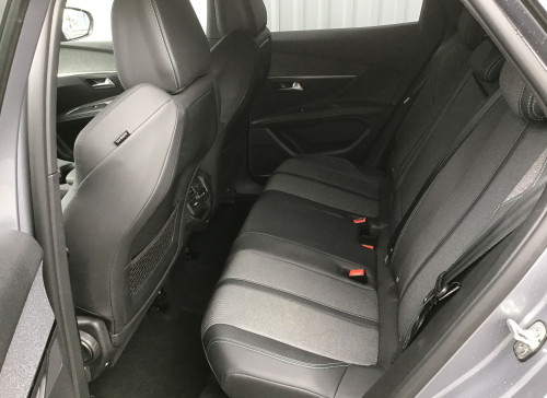 Peugeot 3008 BlueHDi 130ch S&S EAT8 Allure Pack
