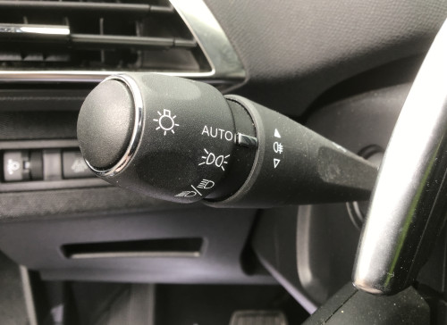 Peugeot 3008 BlueHDi 130ch S&S EAT8 Allure Pack