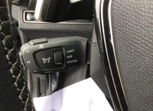 Peugeot 3008 BlueHDi 130ch S&S EAT8 Allure Pack