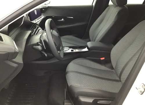 Peugeot 208 Nouvelle Hybrid 136 e-DCS6 Allure