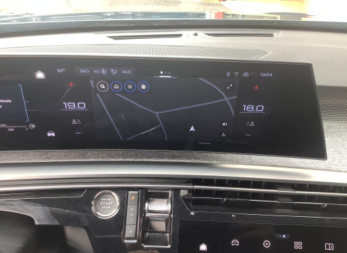 Peugeot 3008 Nouveau Hybrid 136 e-DCS6 GT