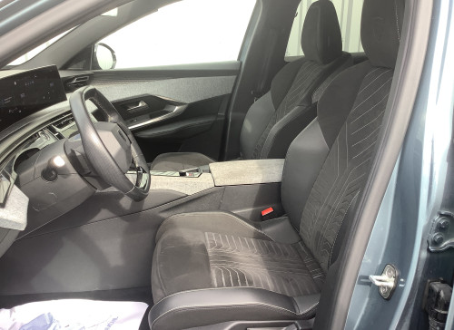 Peugeot 3008 Nouveau Hybrid 136 e-DCS6 GT