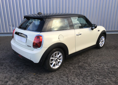 MINI HATCH 3 PORTES F56 LCI Cooper 136 ch BVA7