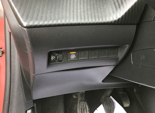 Peugeot 208 PureTech 100 S&S BVM6 Allure