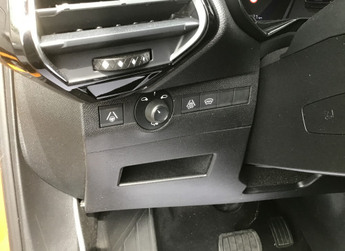 DS DS7 CROSSBACK PureTech 180 EAT8 Performance Line