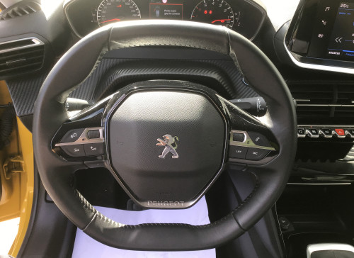 Peugeot 208 PureTech 100 S&S BVM6 Allure