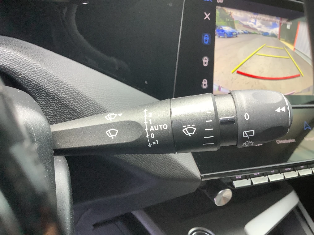 Peugeot 308 SW Hybrid 145 e-DCS6 Allure