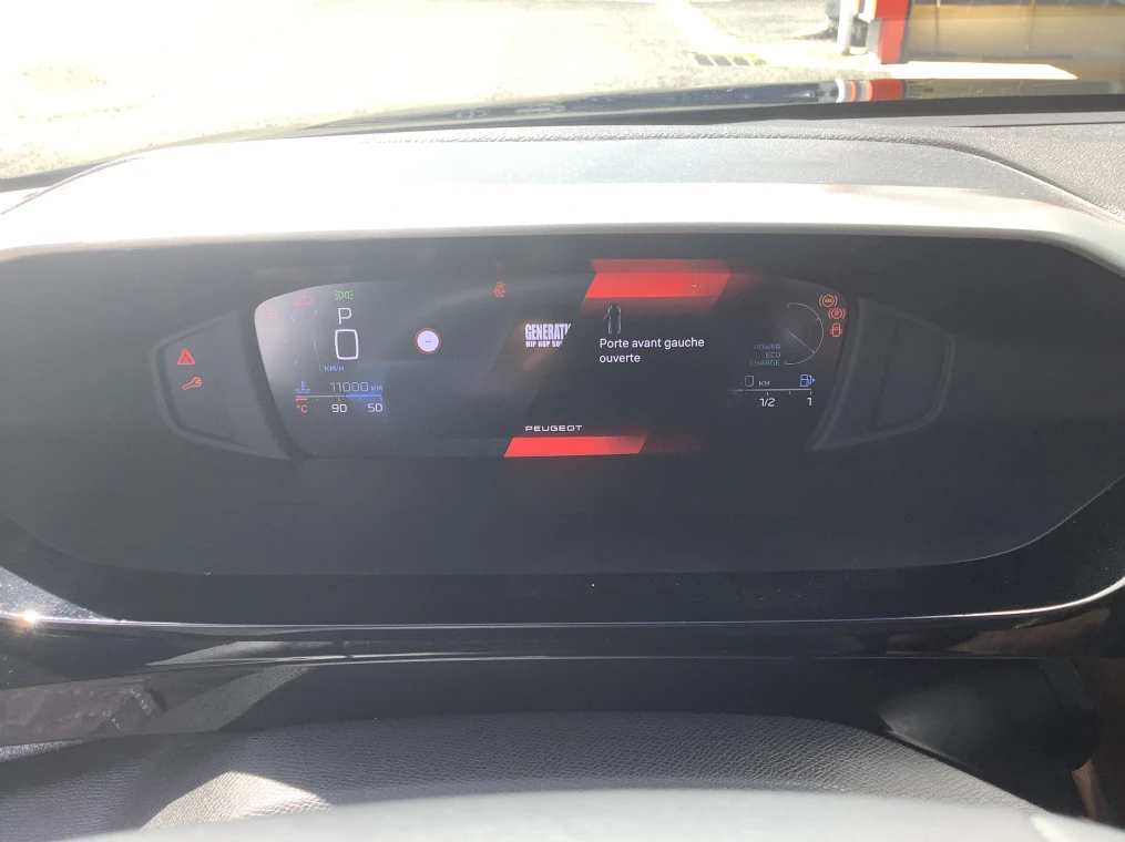 Peugeot 308 SW Hybrid 145 e-DCS6 Allure