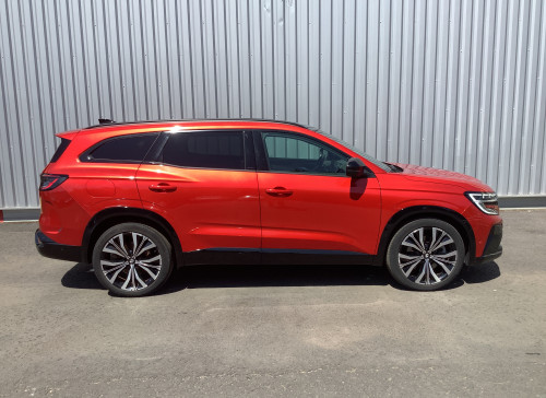 Renault ESPACE VI E-Tech hybrid 200 Iconic