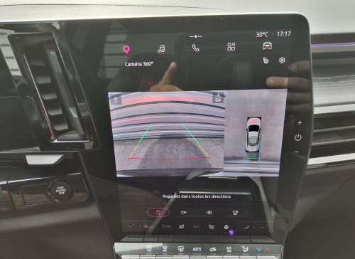 Renault ESPACE VI E-Tech hybrid 200 Iconic