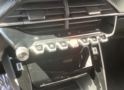 Peugeot 2008 Nouveau Hybrid 145 e-DCS6 GT