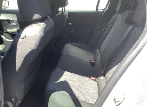 Peugeot 208 Nouvelle Hybrid 100 e-DCS6 Style