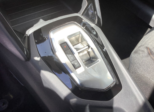 Peugeot 208 Nouvelle Hybrid 100 e-DCS6 Style
