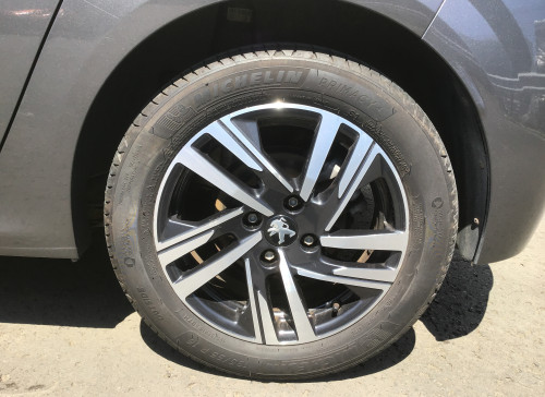 Peugeot 208 PureTech 100 S&S BVM6 Allure Pack