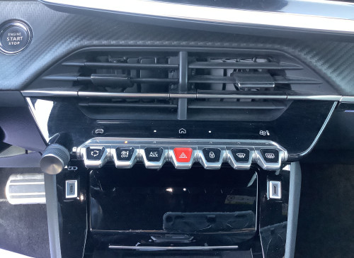 Peugeot 2008 Nouveau Hybrid 145 e-DCS6 GT
