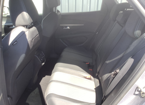 Peugeot 3008 Hybrid 136 e-DCS6 Allure Pack