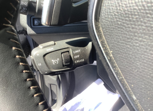 Peugeot 3008 Hybrid 136 e-DCS6 Allure Pack