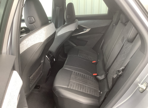 Peugeot 3008 Nouveau Hybrid 145 e-DCS6 GT