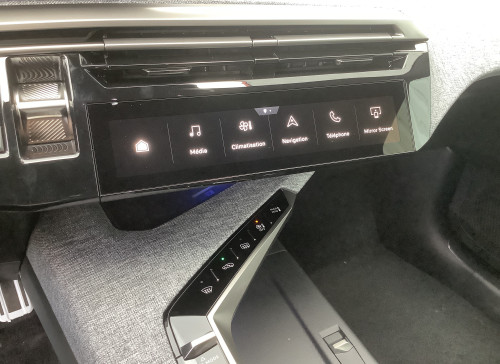 Peugeot 3008 Nouveau Hybrid 145 e-DCS6 GT