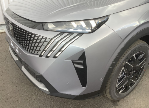 Peugeot 3008 Nouveau Hybrid 145 e-DCS6 GT