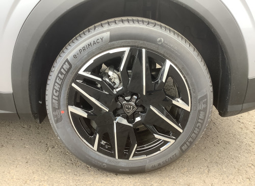 Peugeot 3008 Nouveau Hybrid 145 e-DCS6 GT
