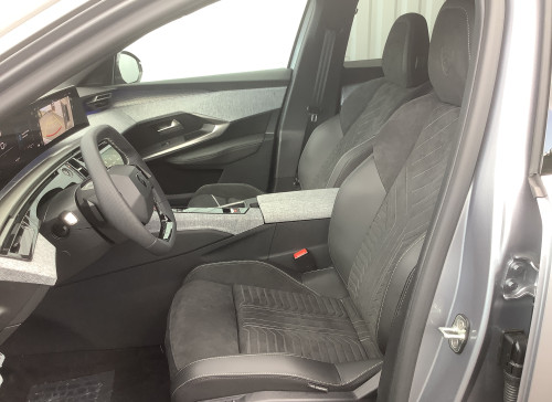 Peugeot 3008 Nouveau Hybrid 145 e-DCS6 GT