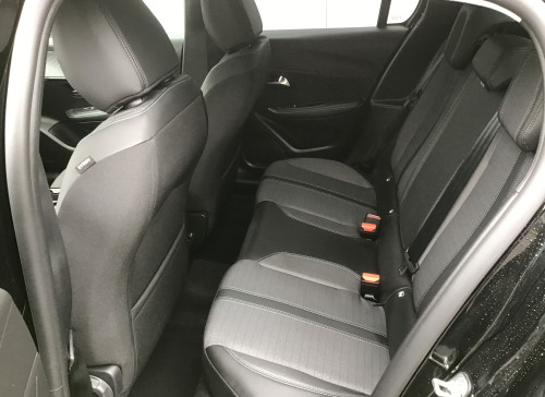 Peugeot 208 PureTech 100 S&S BVM6 Allure