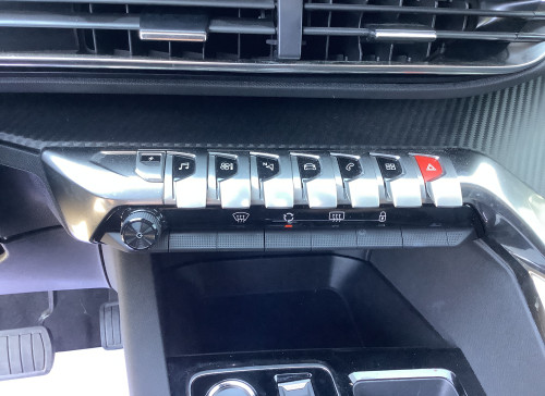 Peugeot 3008 Hybrid 180 e-EAT8 Allure Pack
