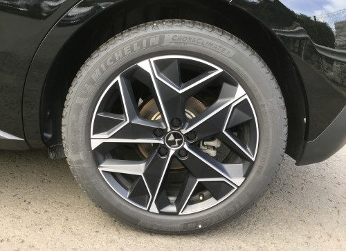 DS DS 4 Nouvelle BlueHDi 130 EAT8 Cross Rivoli