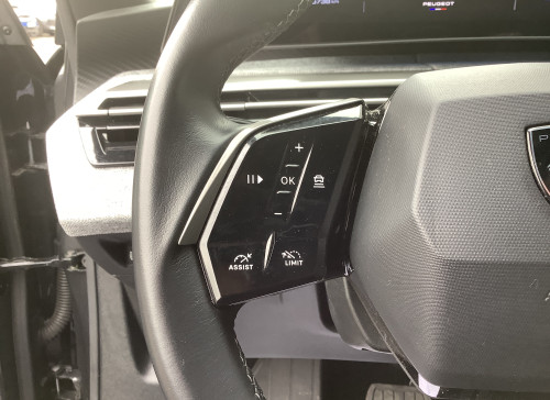 Peugeot 3008 Nouveau Hybrid 136 e-DCS6 Allure