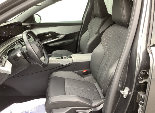 Peugeot 3008 Nouveau Hybrid 136 e-DCS6 Allure