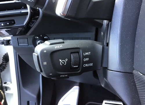 DS DS7 CROSSBACK BlueHDi 130 EAT8 Performance Line+