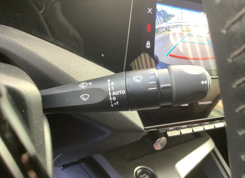 Peugeot 408 Hybrid 136 e-DCS6 Allure