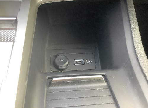 Peugeot 408 Hybrid 136 e-DCS6 Allure