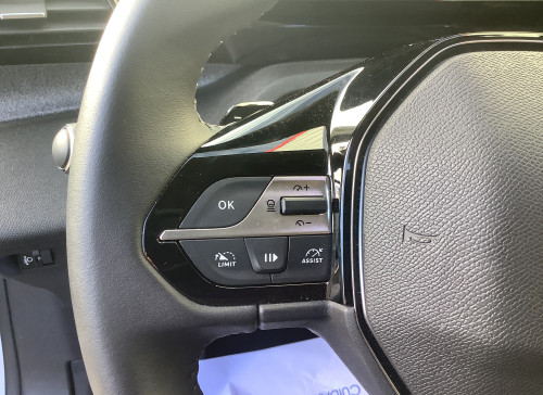 Peugeot 408 Hybrid 136 e-DCS6 Allure