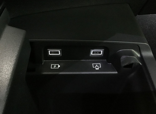 Peugeot 3008 Nouveau Hybrid 145 e-DCS6 GT