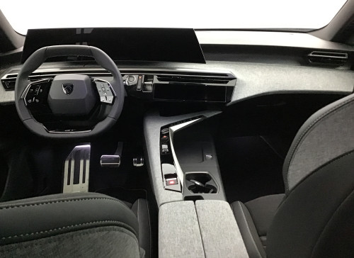 Peugeot 3008 Nouveau Hybrid 145 e-DCS6 GT