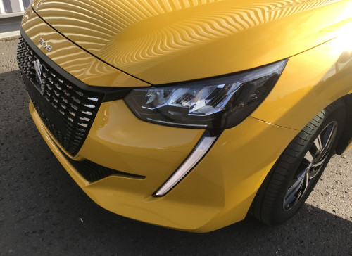 Peugeot 208 Nouvelle PureTech 100 S&S BVM6 Allure