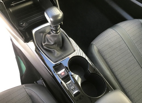 Peugeot 208 Nouvelle PureTech 100 S&S BVM6 Allure