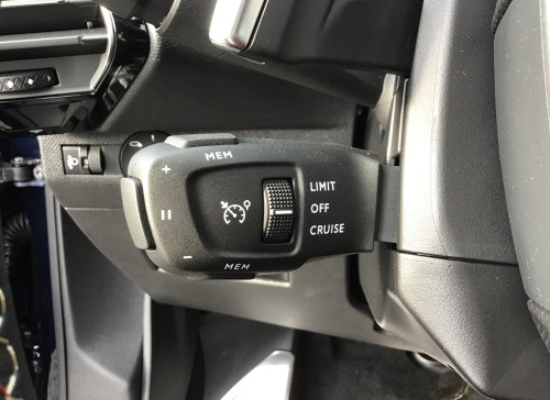 DS DS 7 Nouveau BlueHDi 130 EAT8 Performance Line