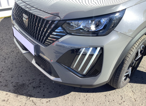 Peugeot 2008 Nouveau PureTech 130 S&S EAT8 Allure