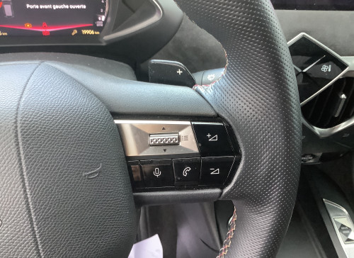 DS DS 3 Nouveau PureTech 130 EAT8 Performance Line