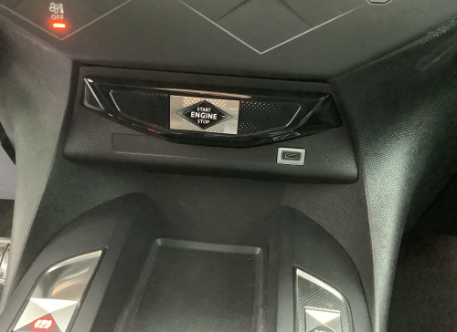 DS DS 3 Nouveau PureTech 130 EAT8 Performance Line